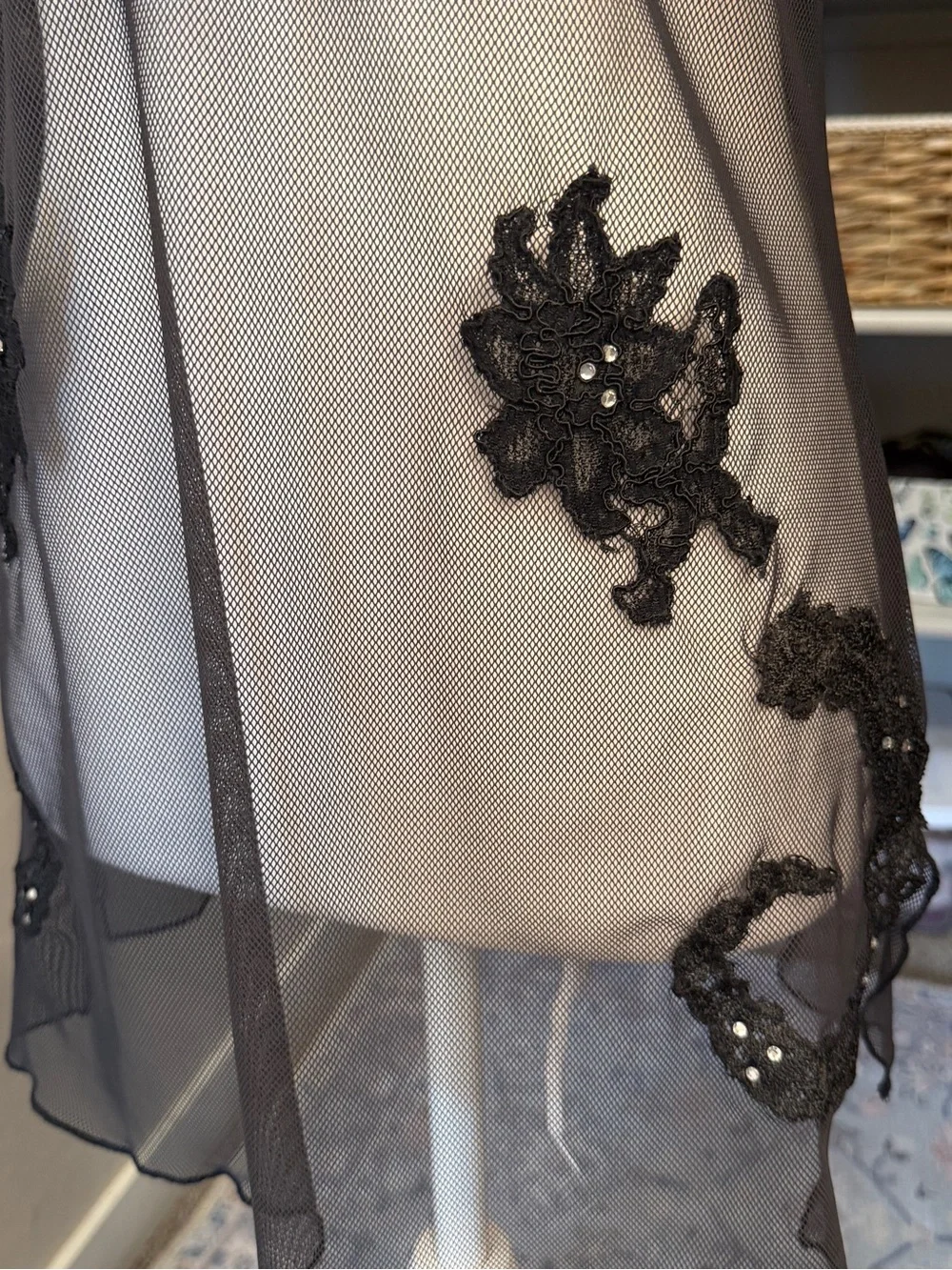 VTG Victoria’s Secret Black Lace Appliqué Fishnet Sheer Chemise Nightwear- M